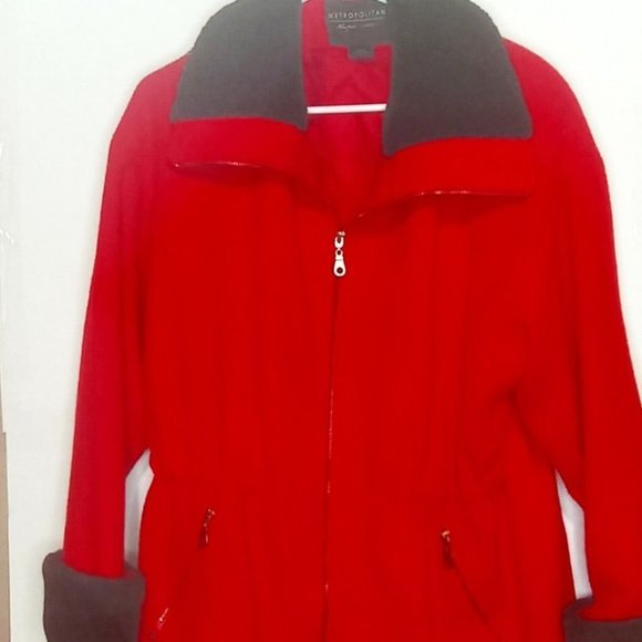 Red Winter Coat Jacket with Faux Fur‎ Collar - Picture 5 of 8